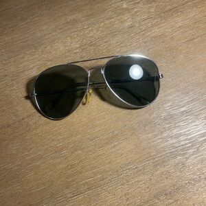 Stylish Silver Aviator Sunglasses
